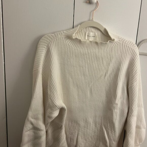 Medium turtleneck loose sweater - Picture 1 of 2